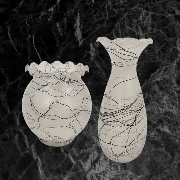 Pair of Vintage Anchor Hocking Frosted DRIZZLE Glass Vases Spaghetti String MCM - Picture 1 of 8
